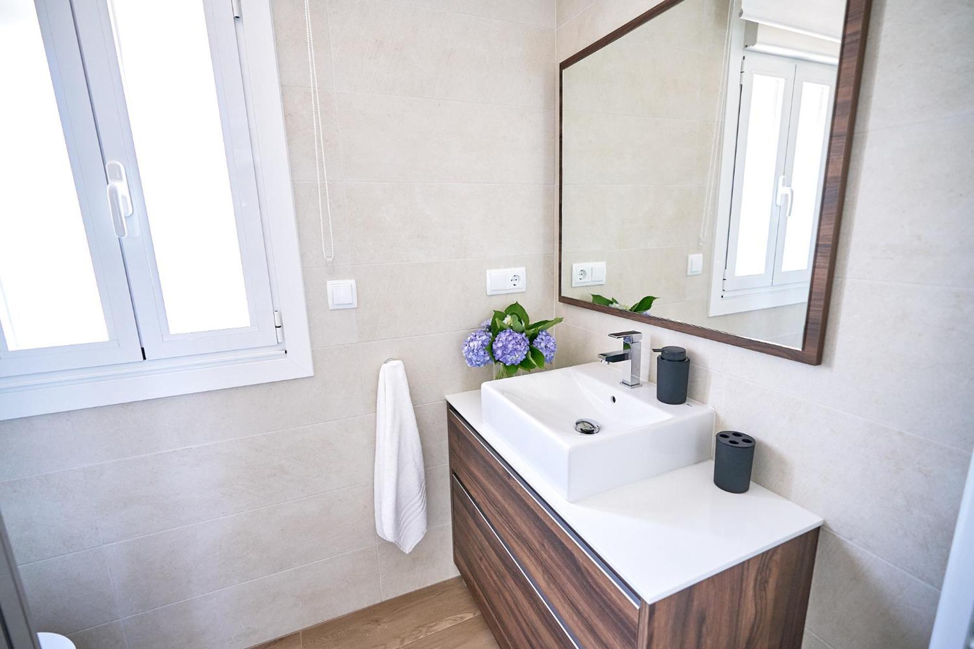 Apartamento Sanmartino Con Jacuzzi 투이 외부 사진
